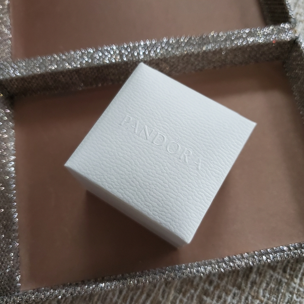 Pandora Patterns Of Frost Pendant - image 3